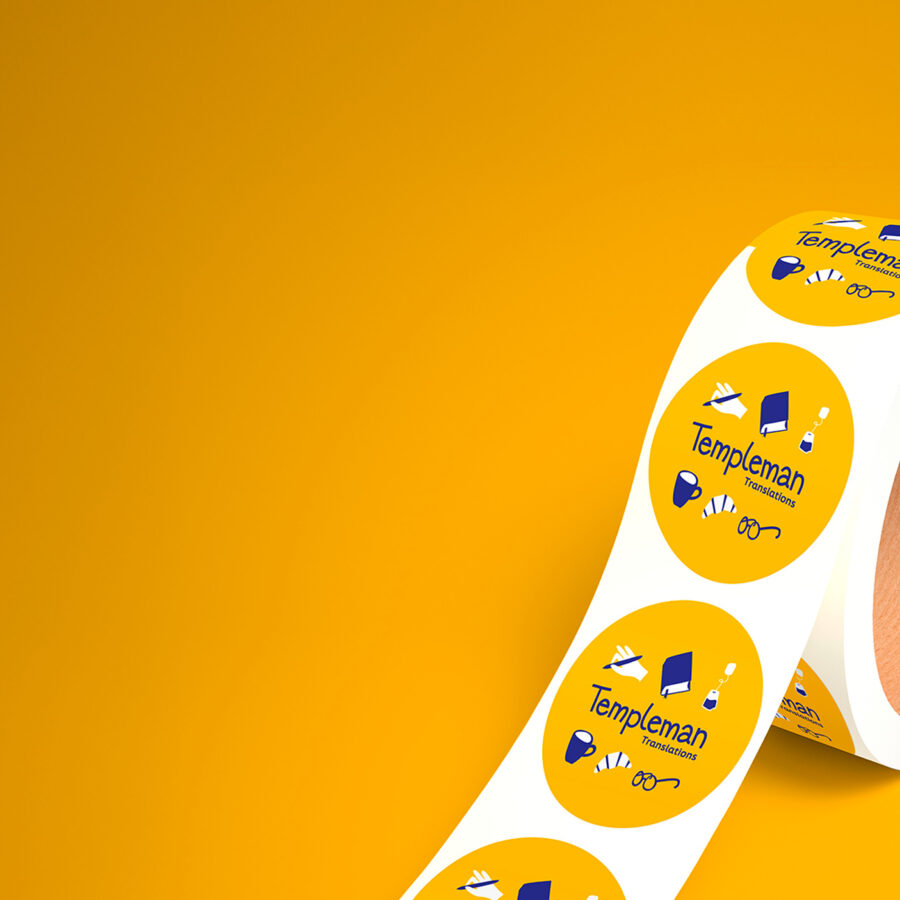 Rouleau d'autocollant aux couleurs du logo Templeman Translation